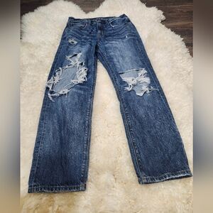 American Eagle Outfitters Distressed Blue Relaxed Jeans Size 2